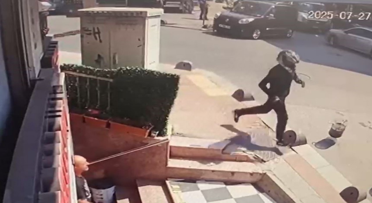 Küçükçekmecede silahlı saldırıya uğrayan şahıs yaralandı, kasklı şüpheli kaçtı