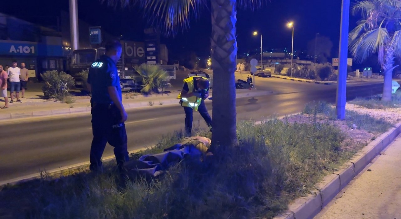 Kuşadasında alkollü sürücünün çarptığı yaya hayatını kaybetti... Feci kaza kamerada