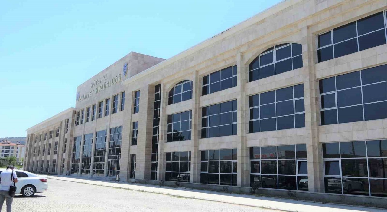 Kütahyada aranan 26 şahıs yakalandı, 18i tutuklandı