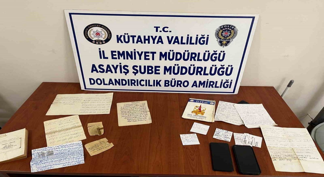 Kütahyada inanç ve duyguları istismar ederek dolandırıcılık yapanlara darbe: 5 tutuklama