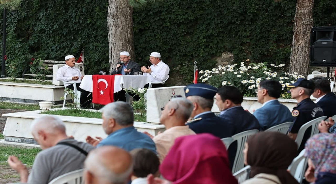 Kütahyada şehit ve gaziler için mevlit programı düzenlendi