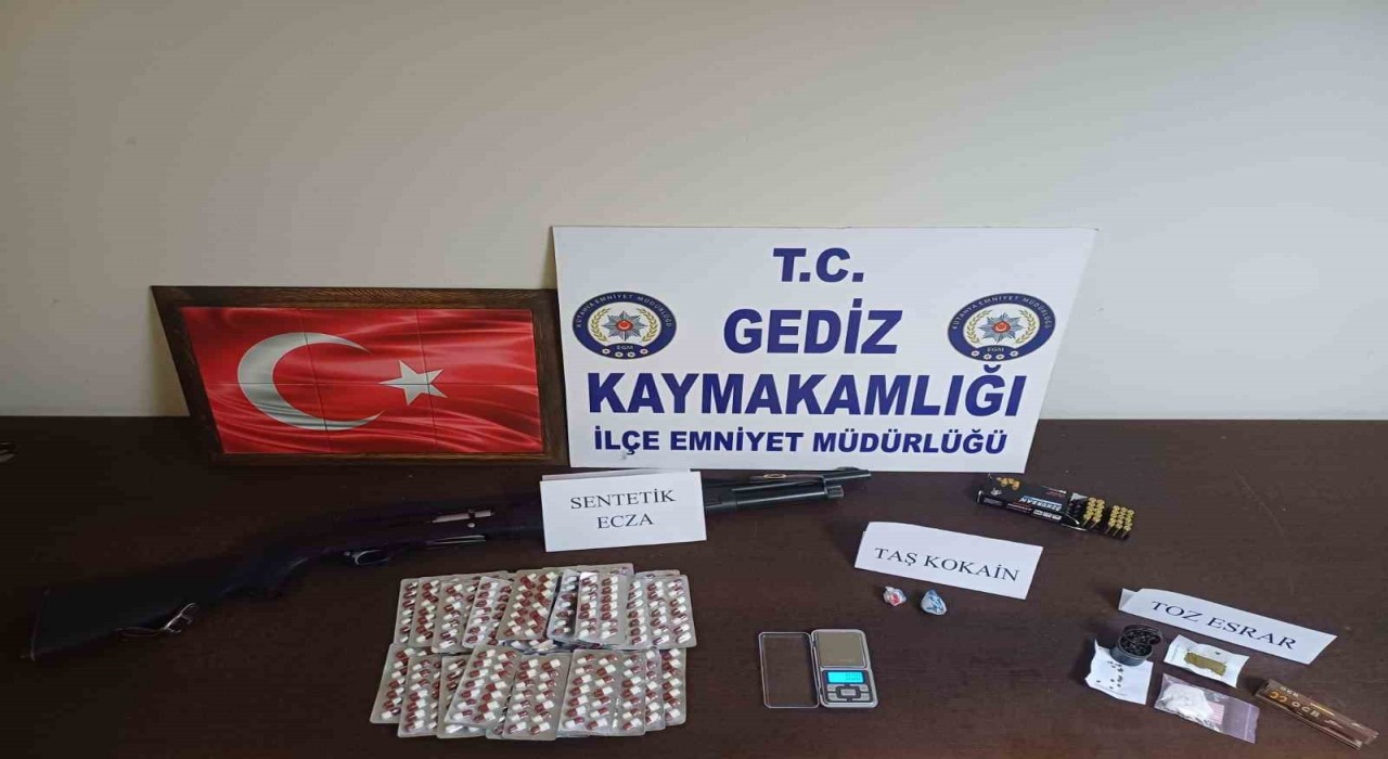 Kütahyada uyuşturucu operasyonu: 2 kişi tutuklandı