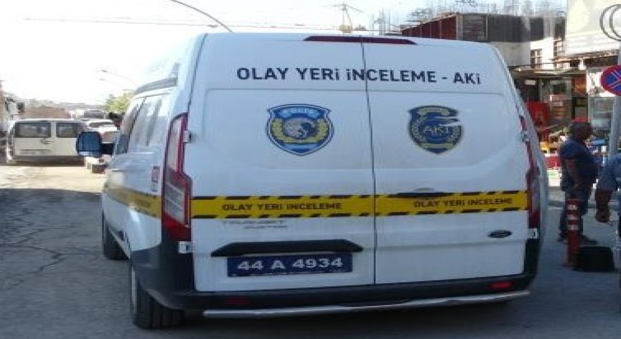 Malatyada otomobilin çarptığı yaya yaralandı