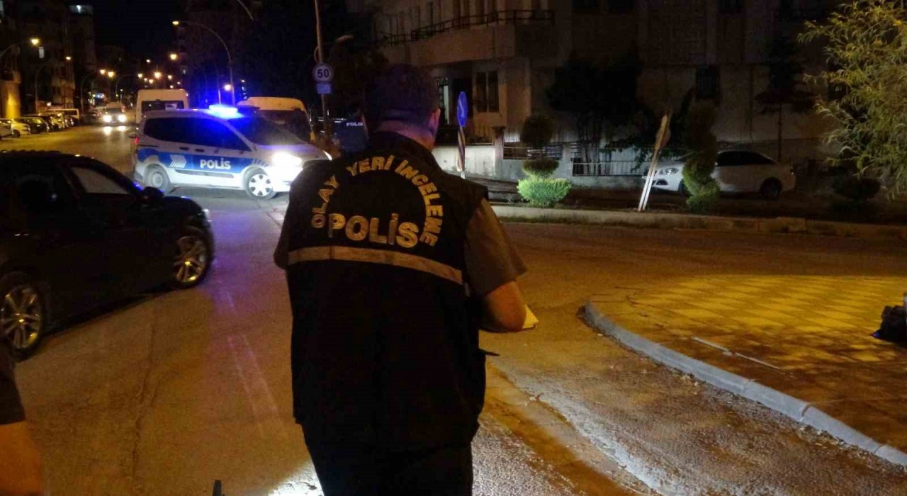 Malatyada silahlı ve bıçaklı kavga: 1 yaralı