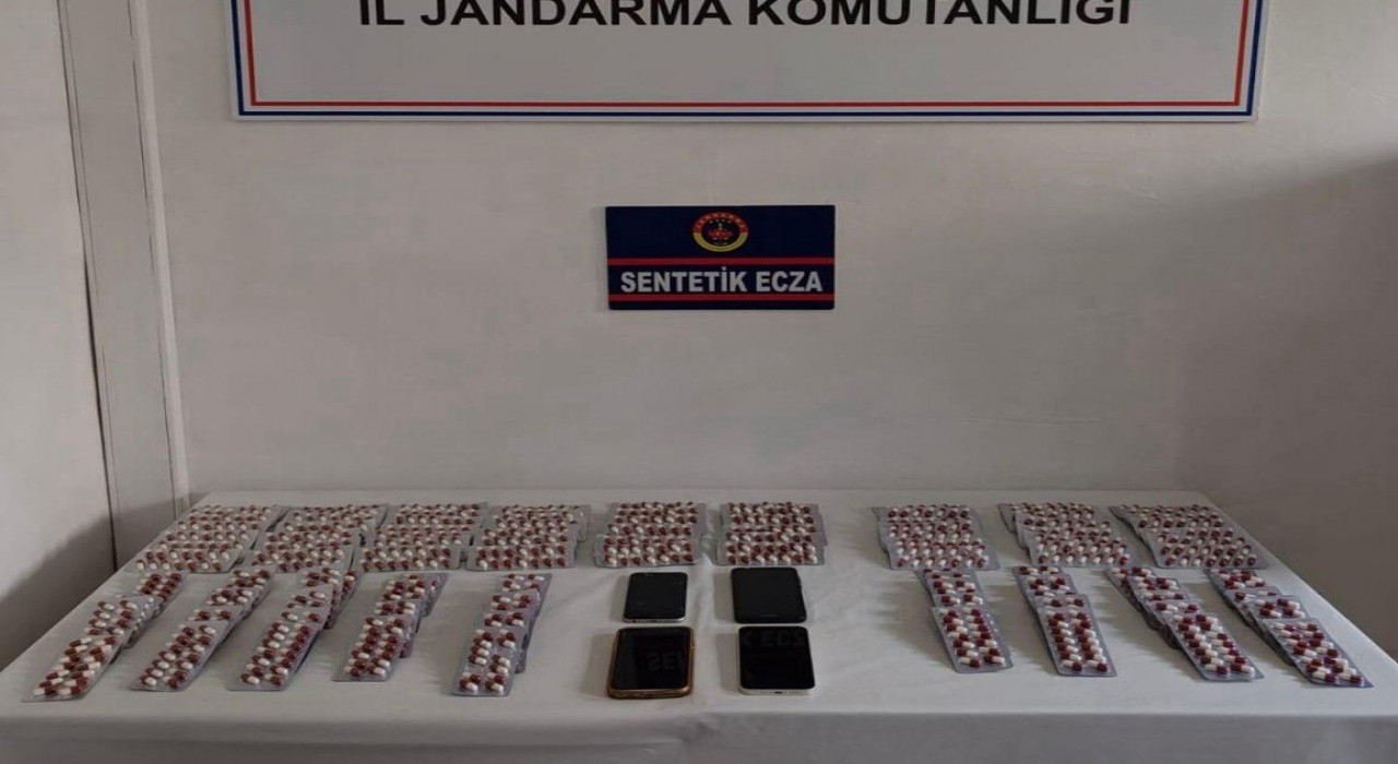 Manisada sentetik uyuşturucu operasyonu: 5 tutuklama