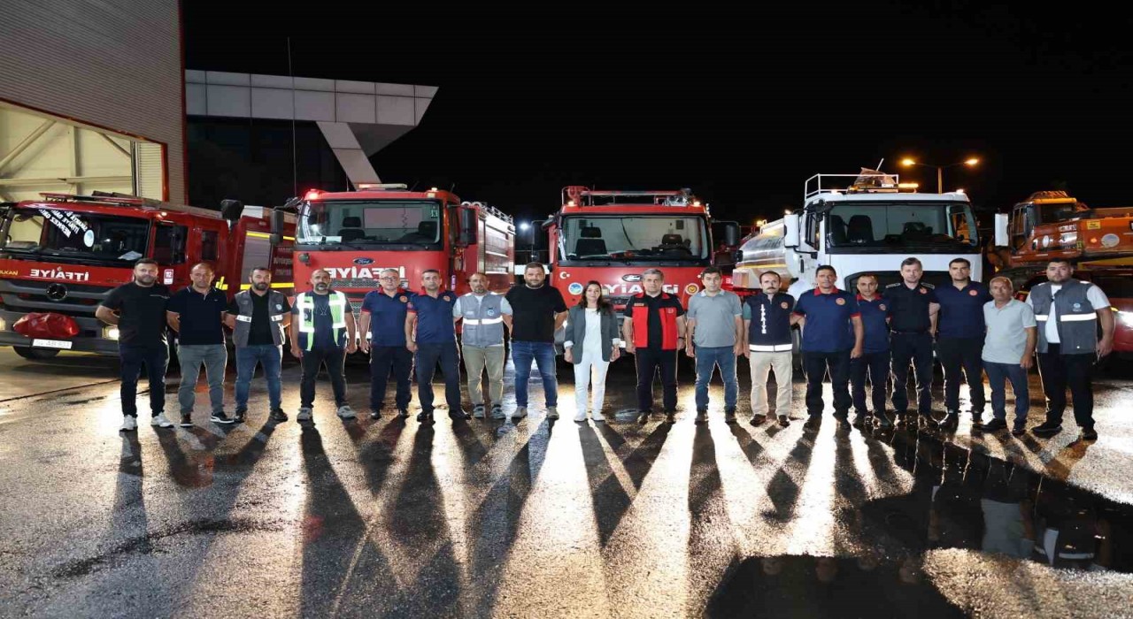 Manisadaki orman yangınına Sakaryadan destek