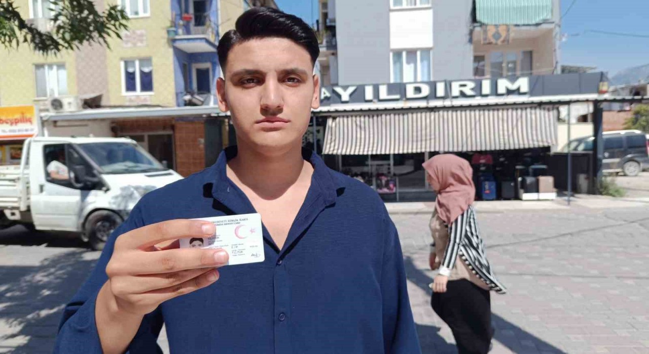 Manisanın Aziz Yıldırımı Galatasaraylı çıktı