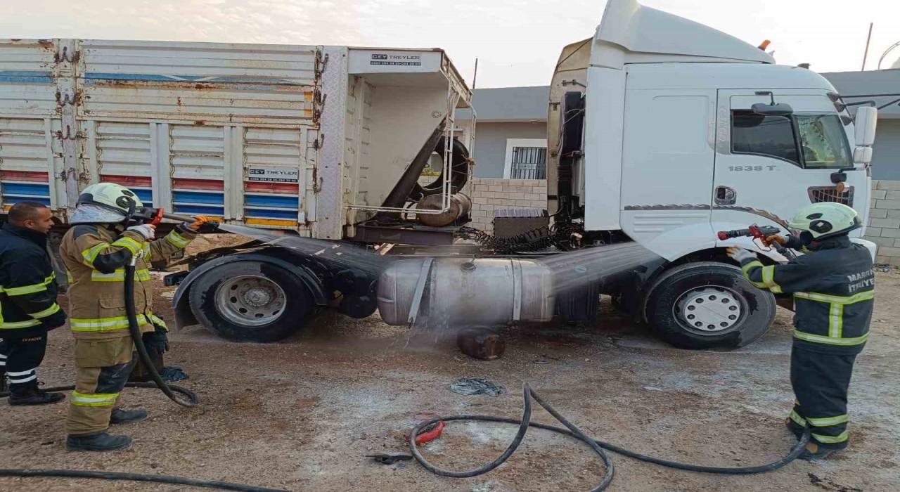 Mardinde tırın yakıt deposunda patlama: 7 yaralı