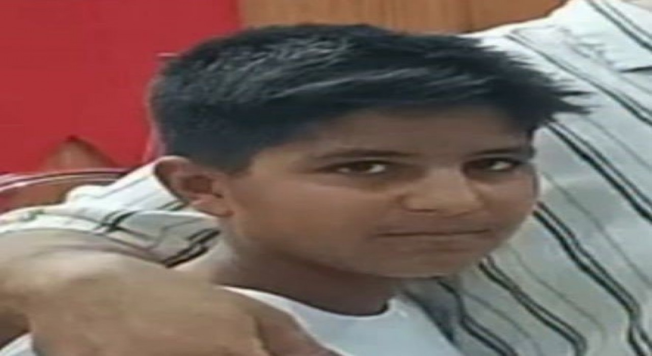 Mersinde 12 yaşındaki 5 yerinden bıçaklanarak öldürüldü