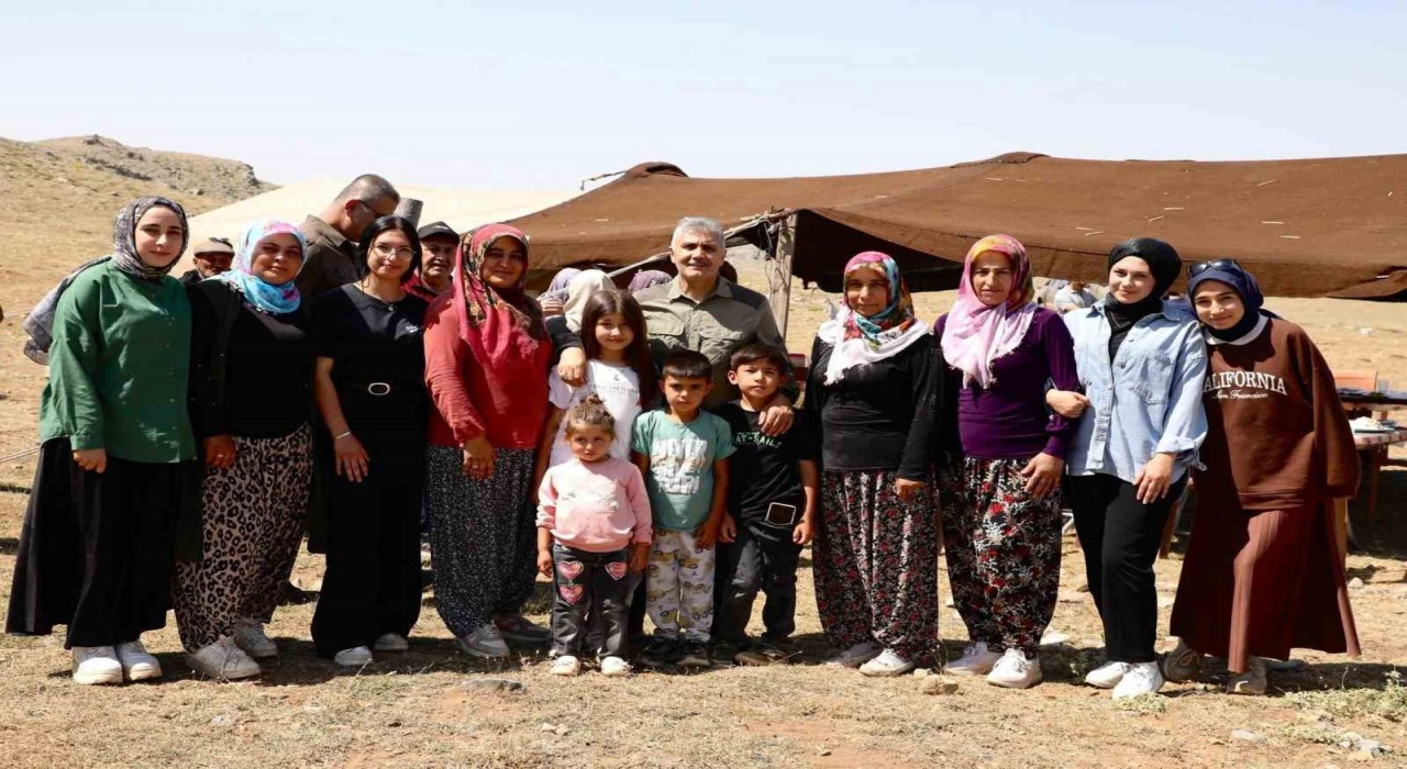 Minas Yaylasında gönüllere dokunan ziyaret