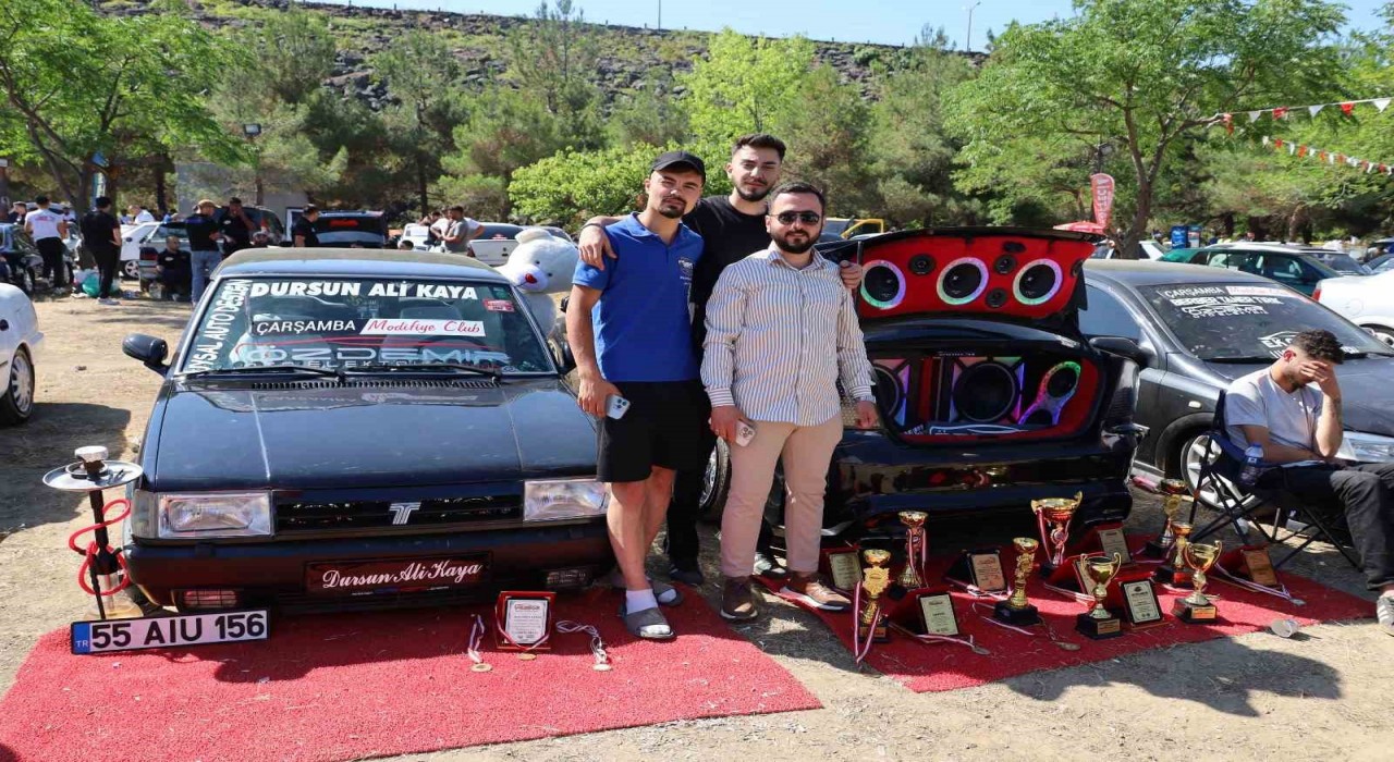 Modifiye tutkunları, Bafrada fuarda buluştu