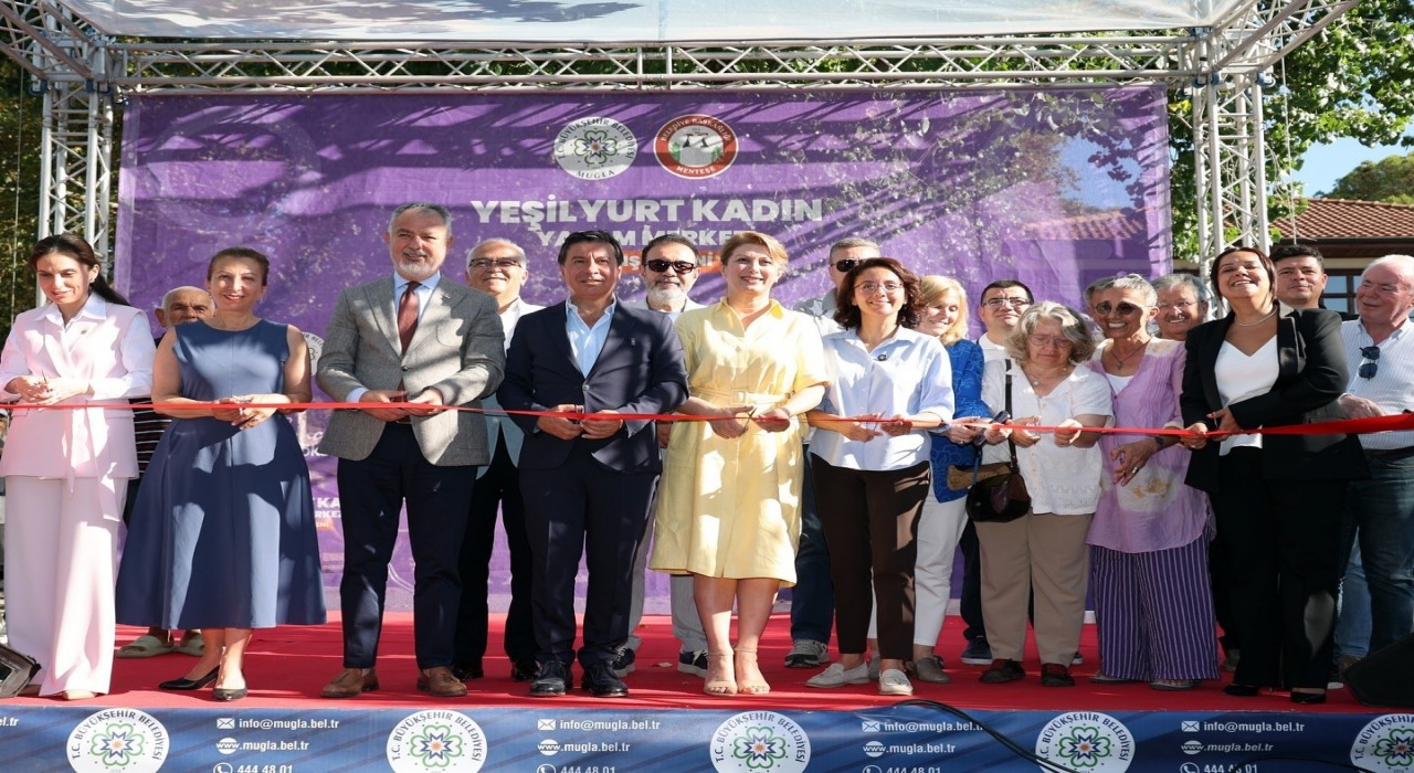 Muğlada Yeşilyurt kadın yaşam merkezi açıldı