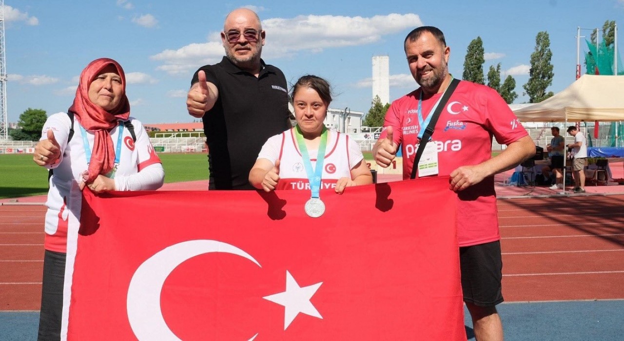 Münevvere Yılmazdan Avrupada madalya yağmuru