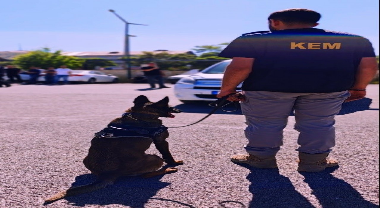 Muş polisi suç ve suçlulara geçit vermiyor