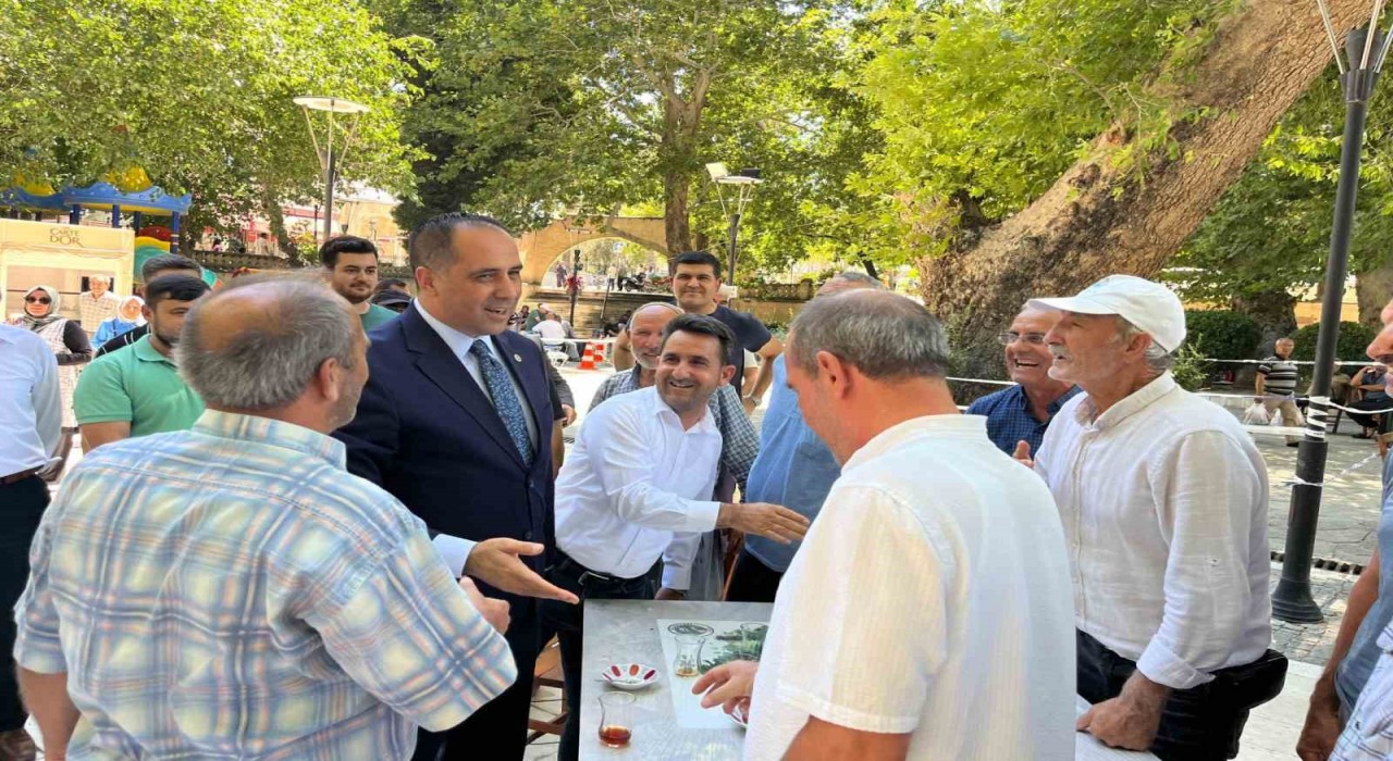 Muta sağlık yatırımı ve 400 yeni konut müjdesi
