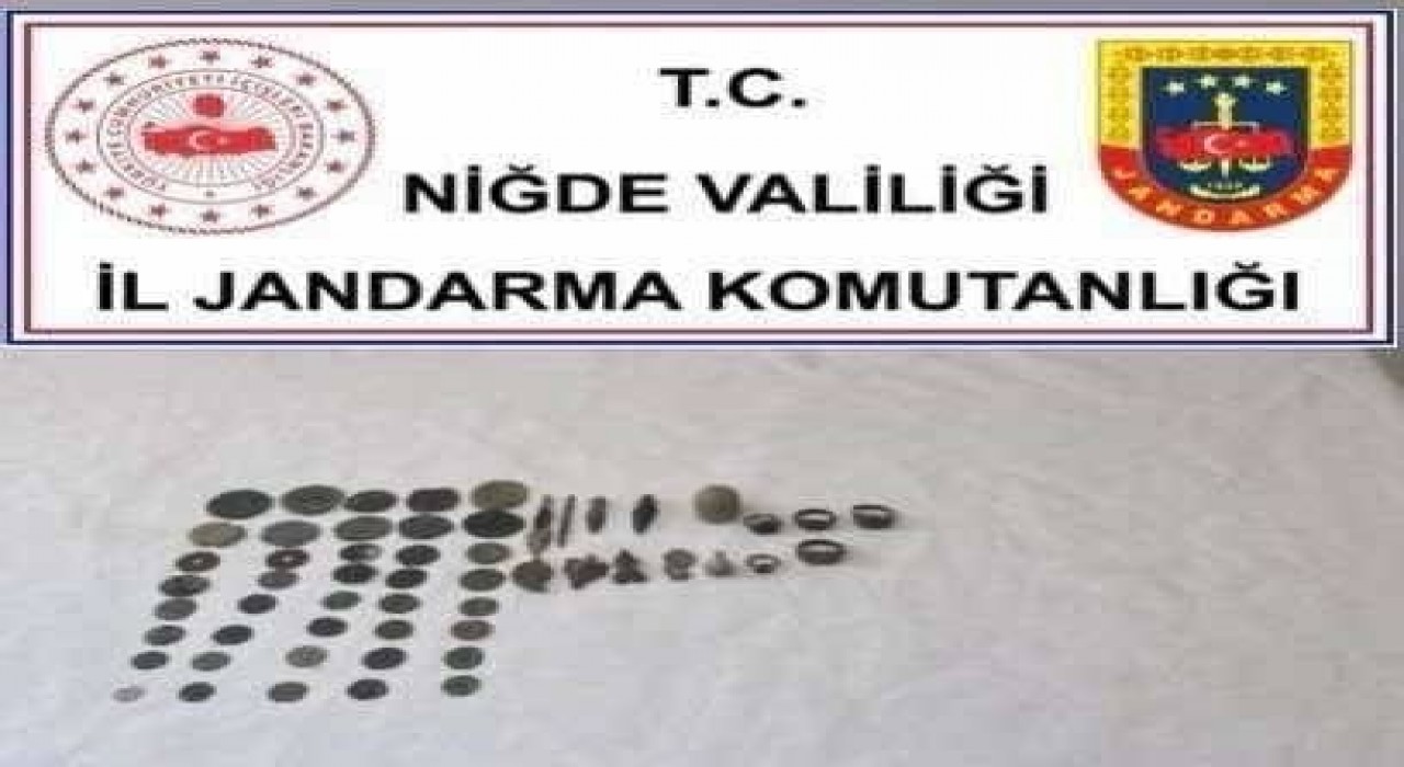 Niğdede tarihi eser operasyonu: 55 parça eser ele geçirildi