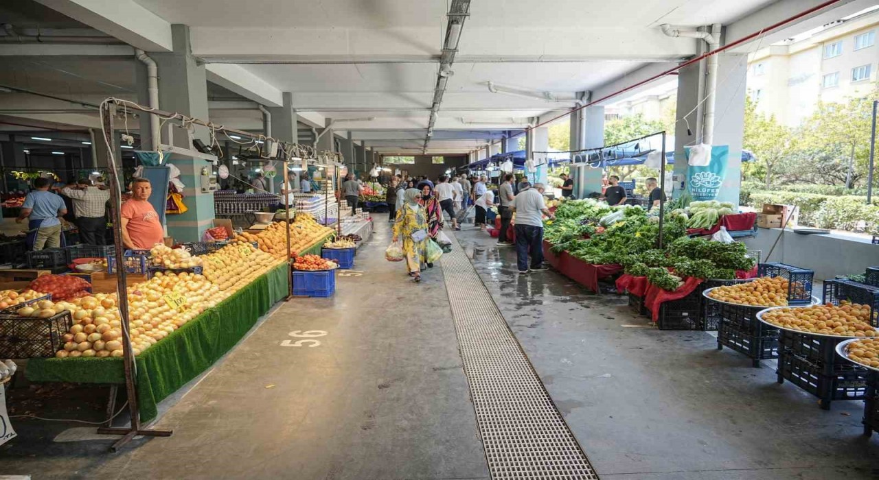 Nilüferde Kapalı Pazar ve yeni Muhtarlık hizmete açıldı