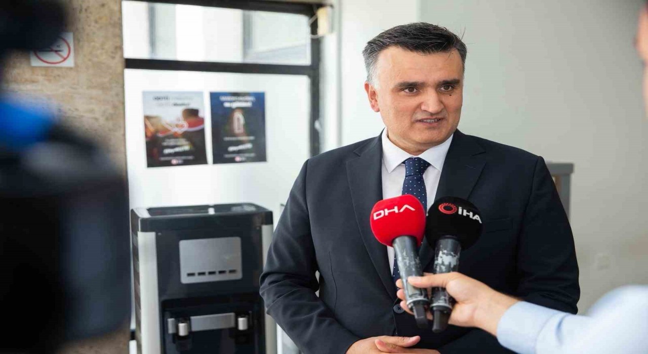 ODTÜnün doğal kaynağı Eymir Gölü, plastik atıkla mücadelenin simgesi oluyor
