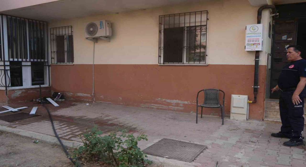 Oğlunun evini yaktığını komşularının telefonuyla öğrendi: Yakacağım yakacağım dedi, yaktı anam