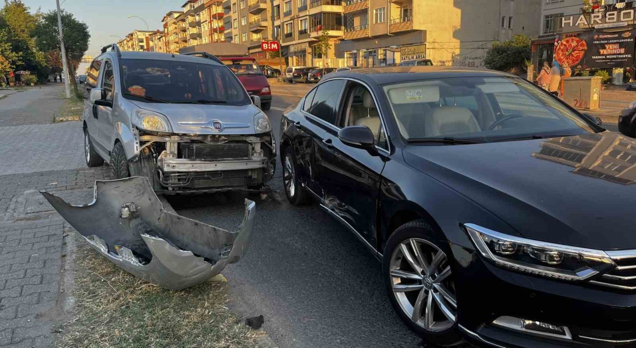 Orduda eski belediye başkanı trafik kazası geçirdi