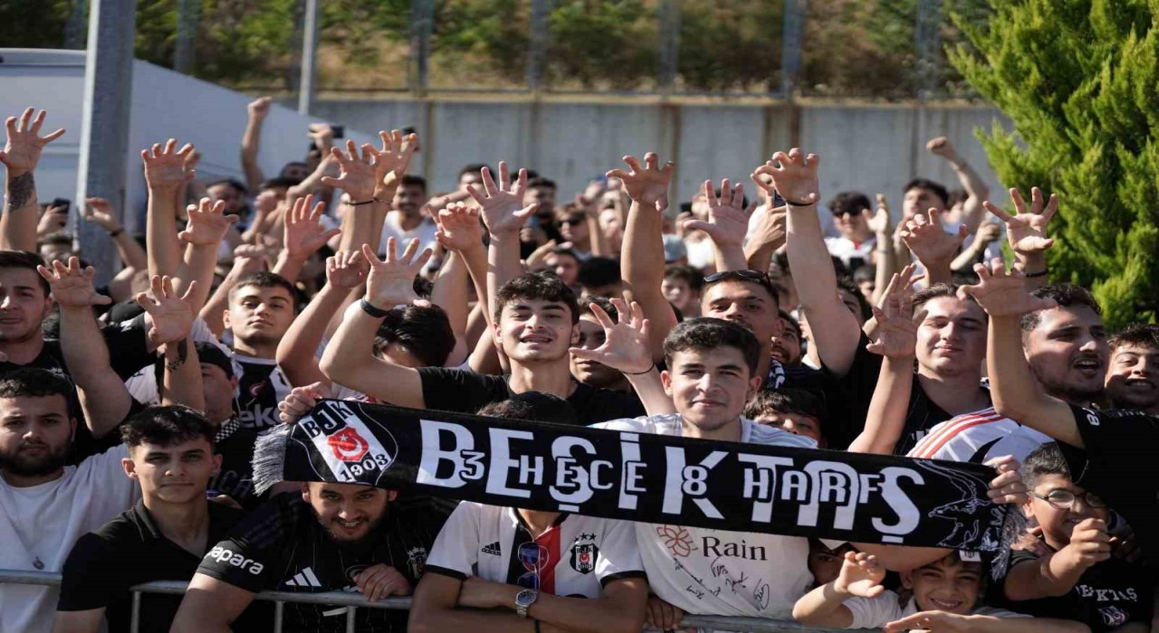 Orkun Kökçü, İstanbula geldi