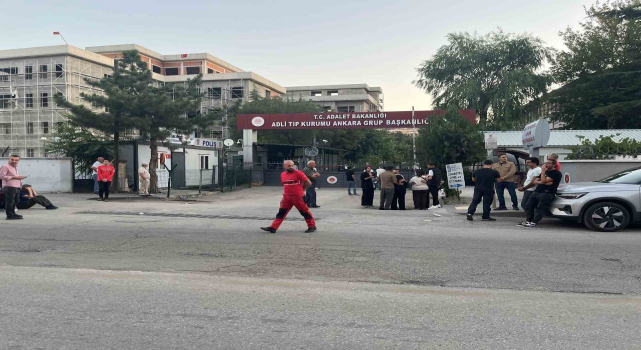 Orman yangını şehitlerinin naaşları Ankaraya nakledildi