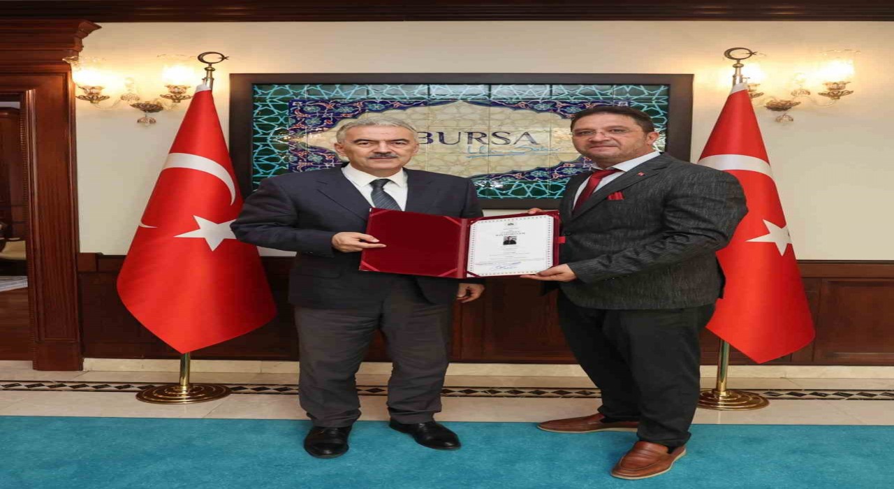 Osman Başeğmezden Vali Ayyıldıza veda ziyareti