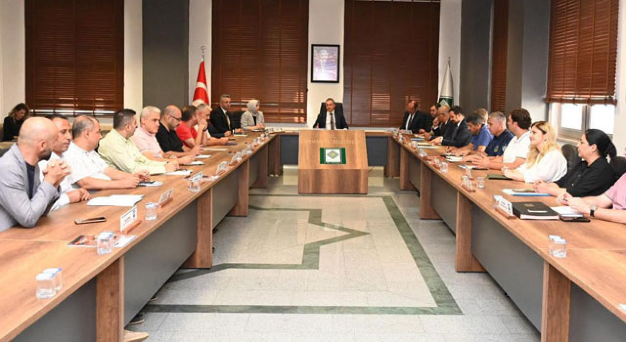 Osmaniye Belediyesi'nde Yatırım ve Koordinasyon Toplantısı Yapıldı