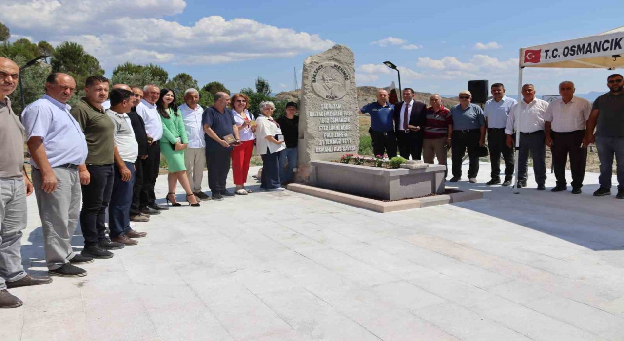 Osmanlı sadrazamı Baltacı Mehmed Paşa için anıt mezar yapıldı