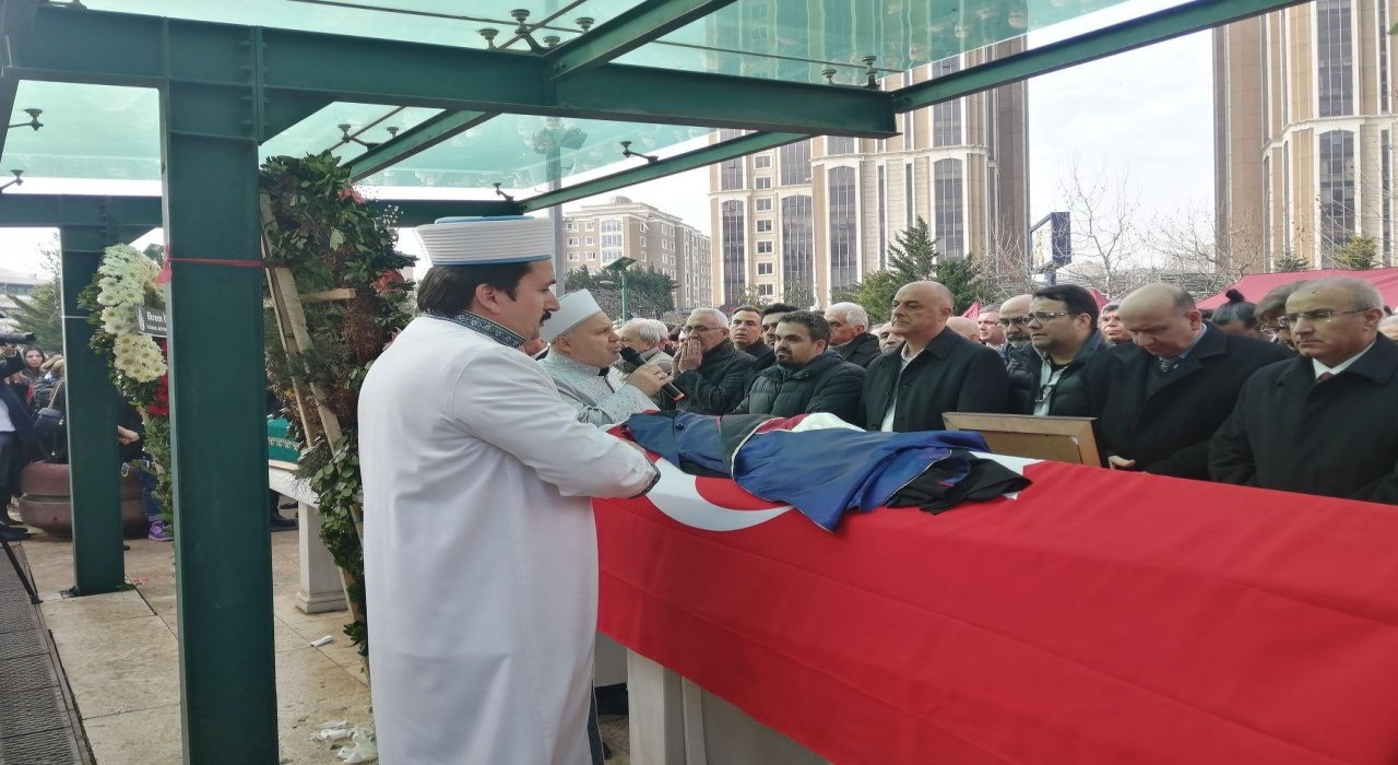 Otel yangınında ölen kızının son sözlerini anlattı: Anne ölmek istemiyorum