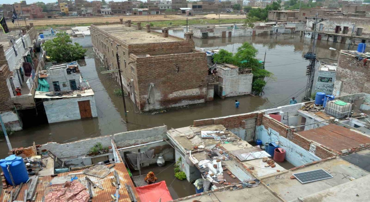 Pakistanda etkili olan muson yağışlarında can kaybı 117ye yükseldi