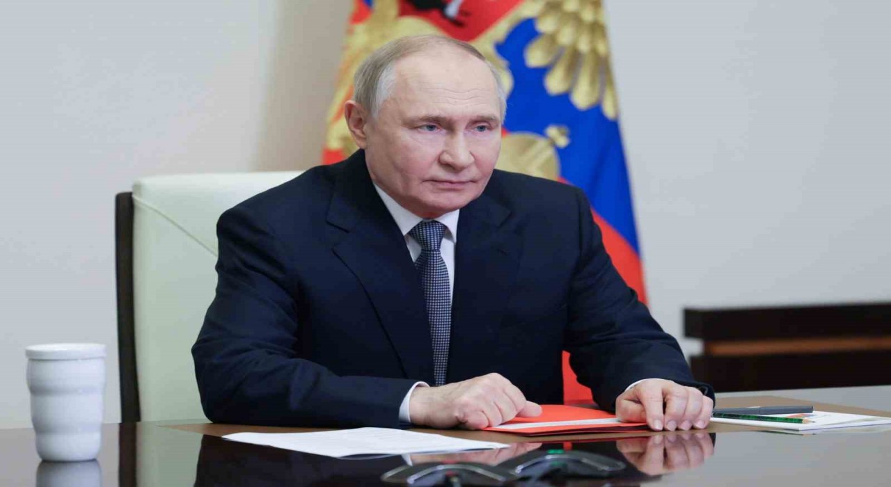 Putin: ABDye bağımsızlık savaşında maddi olarak yardım ettik
