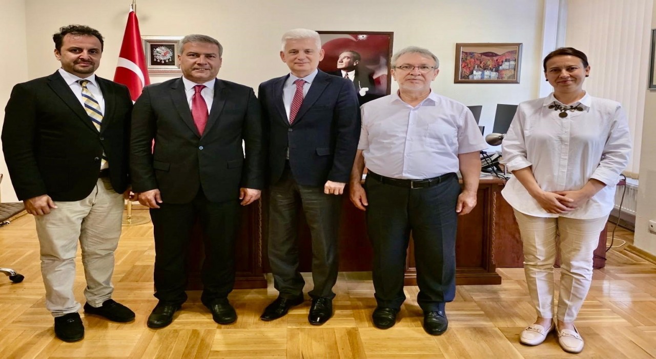 Rektör Adıgüzel, eğitim temaslarına Bulgaristanda devam etti