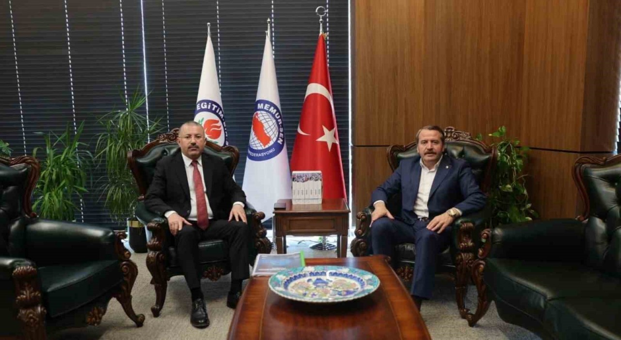 Rektör Kırışıktan Memur-Sen Genel Başkanına ziyaret