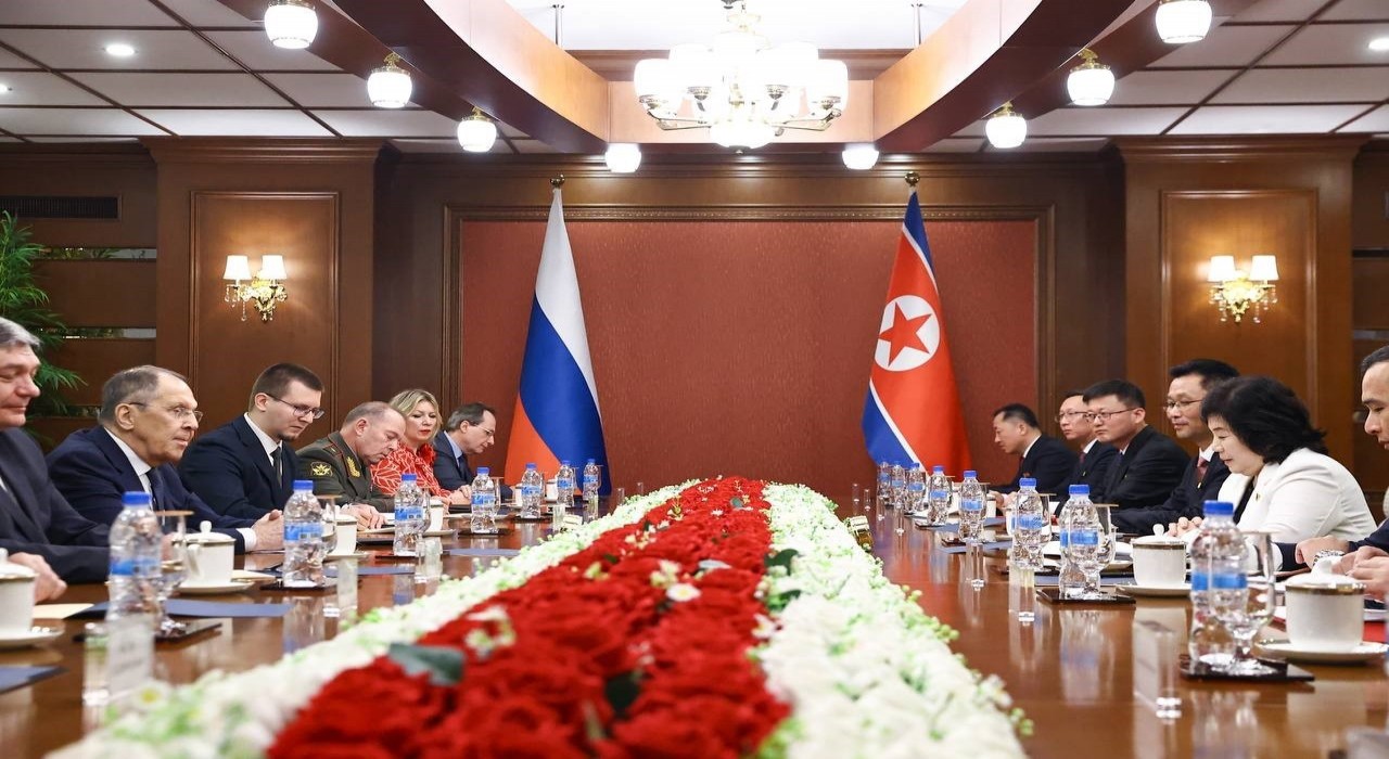 Rusya Dışişleri Bakanı Lavrov, Kuzey Korede mevkidaşı Choe ile görüştü