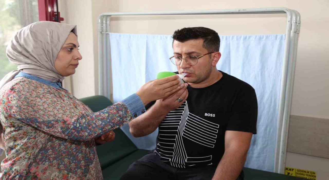 Sağlıklı Hayat Merkezleri sigarayı bırakmak isteyenlere umut oluyor