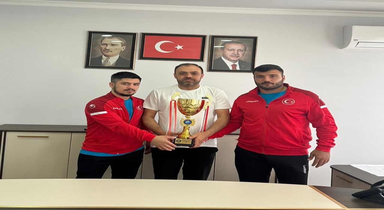 Sakarya Büyükşehirin güreşçileri Olimpiyat Oyunlarına katılacak