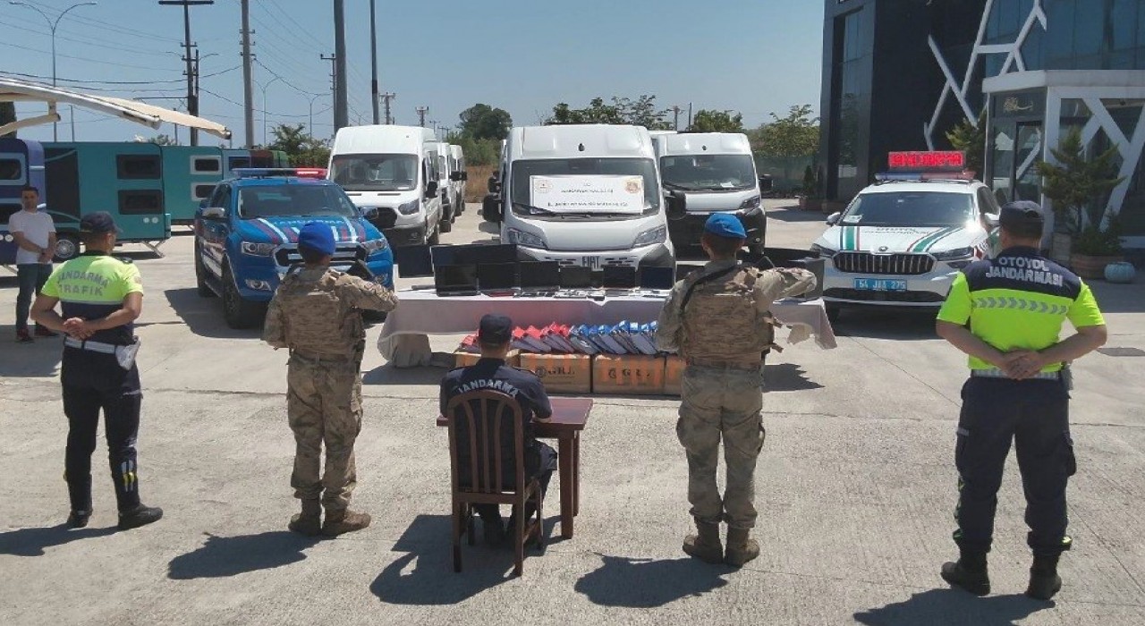 Sakarya merkezli dev dolandırıcılık çetesi çökertildi: 150 milyonluk vurgun, 1.2 milyar TLlik mal varlığına el konuldu