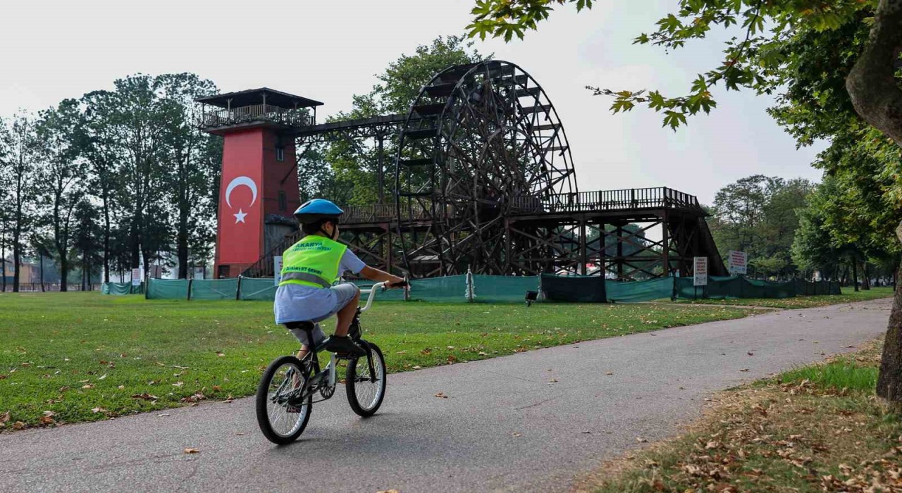 Sakaryada pedallar aile için dönecek