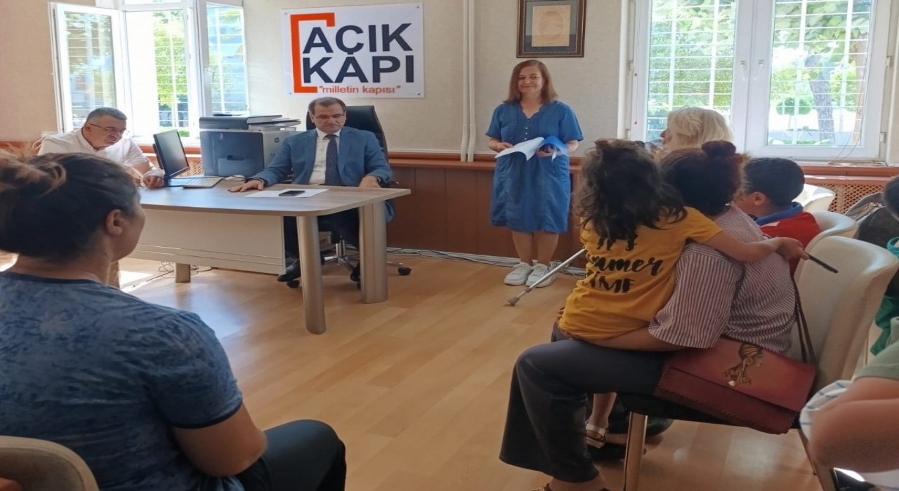 Salihli Kaymakamı Güldoğan, Açık Kapıda talepleri bizzat dinledi