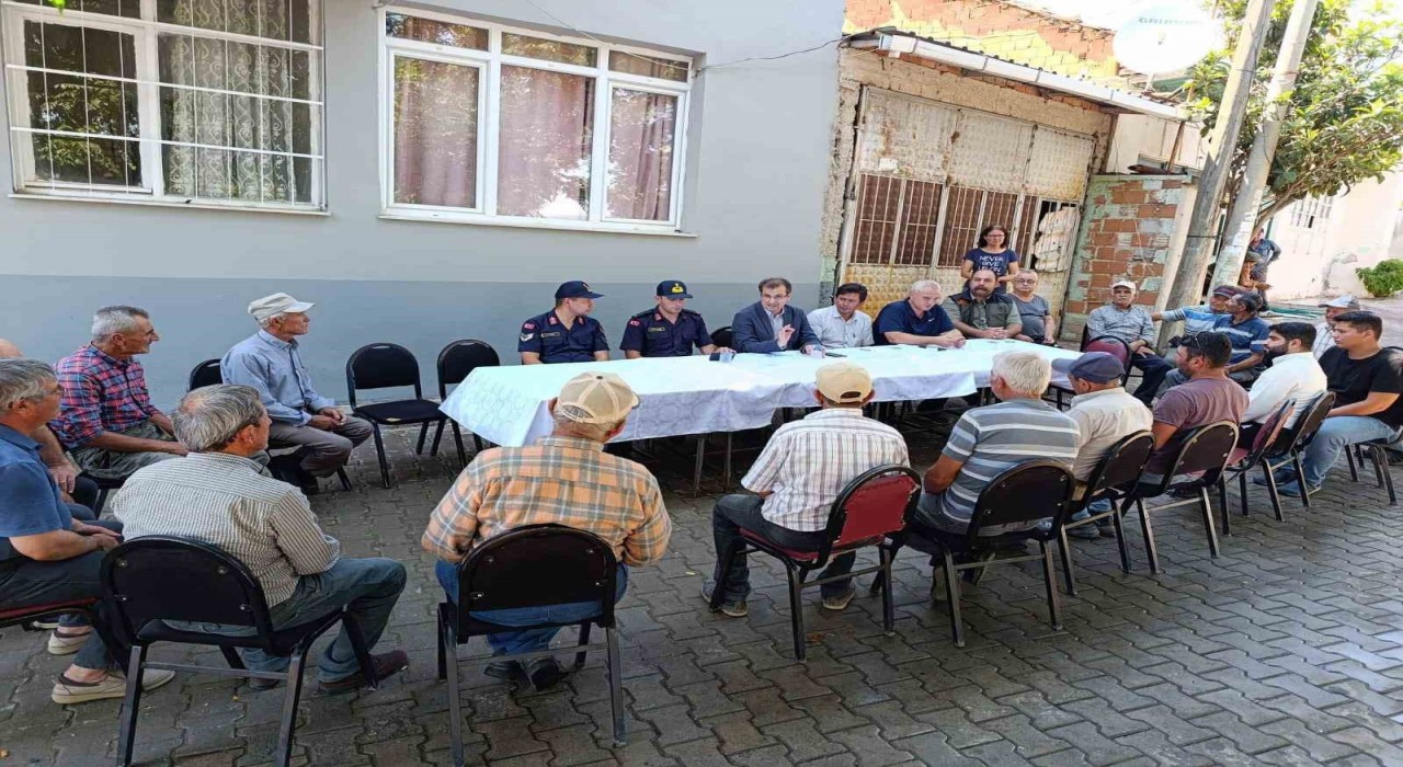 Salihlide yangın alarmı