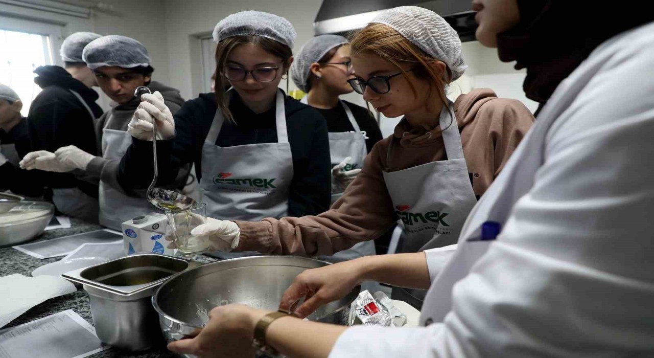 SAMEK Lise Atölyelerinde kayıtlar başladı