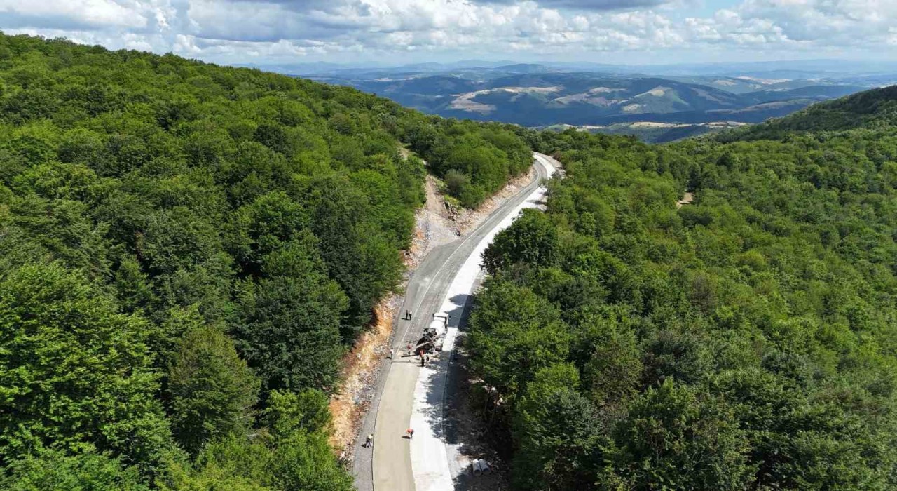 Samsun Büyükşehirden Atakumda yol çalışması