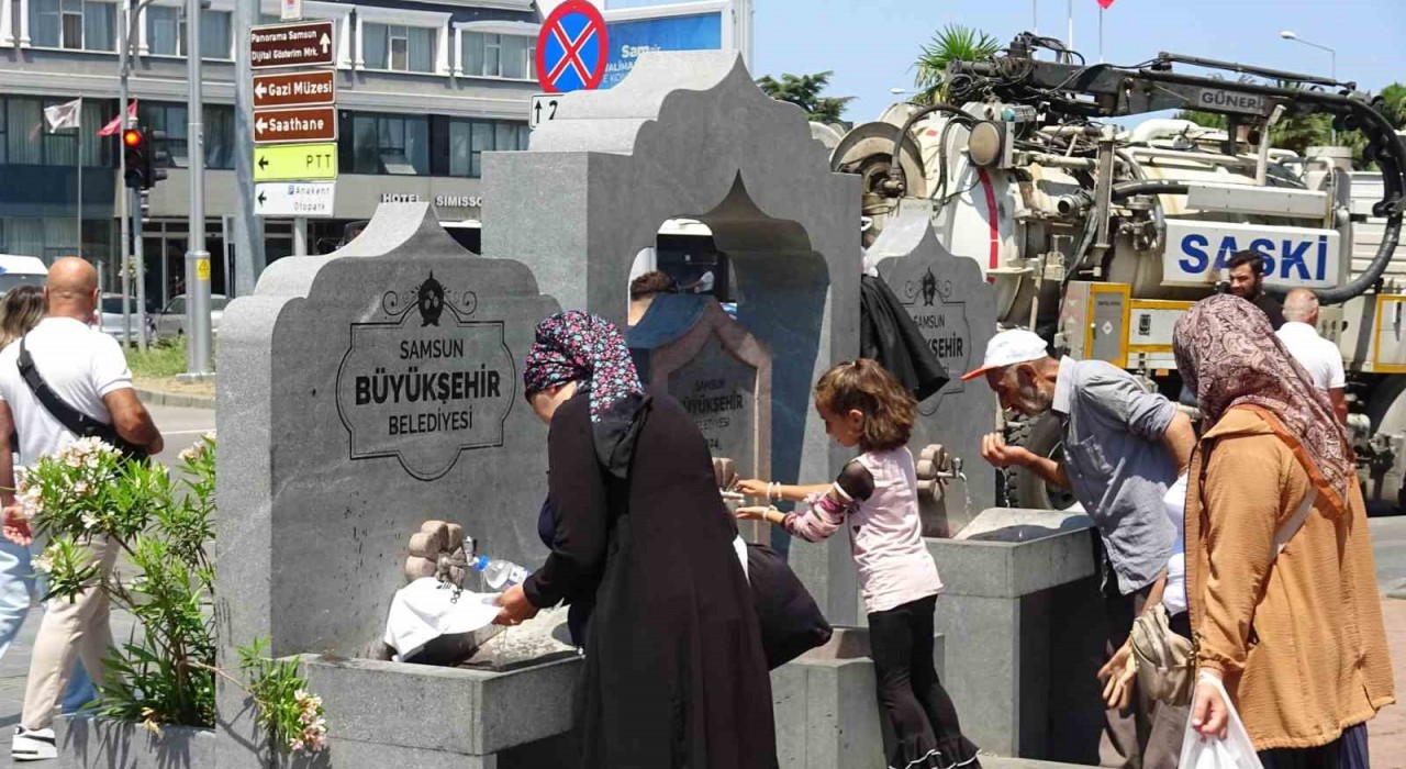 Samsunda termometreler 42 dereceyi gösterdi: Tüm zamanların sıcaklık rekoru kırıldı