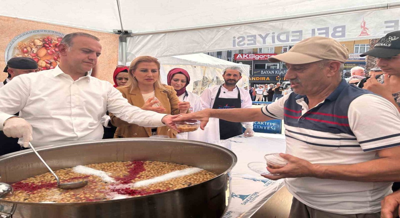 Sancaktepede Muharrem Ayı aşure ile bereketlendi