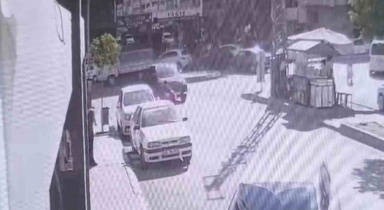 Şanlıurfada otomobilin çarptığı çocuk öldü