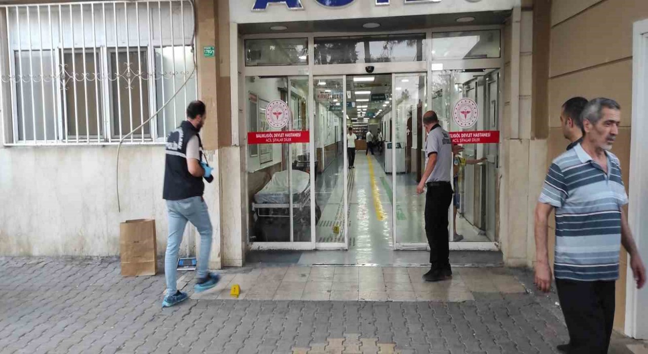 Şanlıurfada acil doktoru ve güvenlik görevlisine bıçaklı saldırı