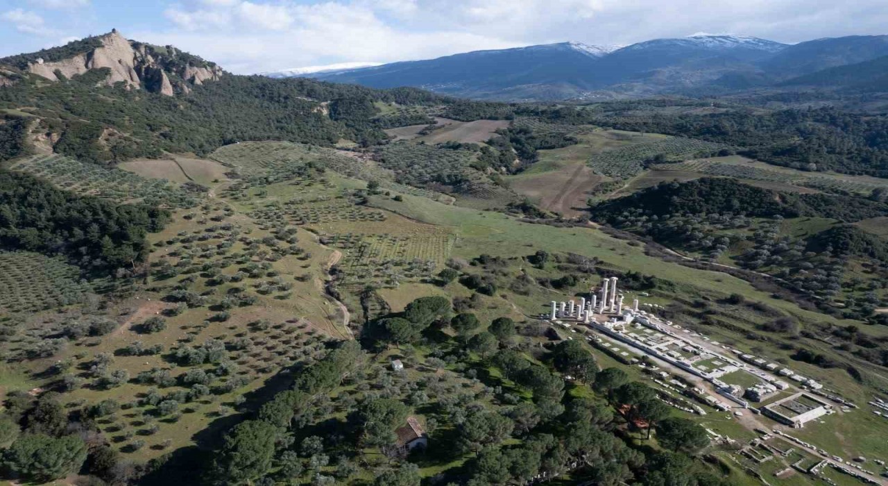 Sardes Antik Kenti ve Bin Tepeler Lidya Tümülüsler, UNESCO Dünya Miras Listesinde