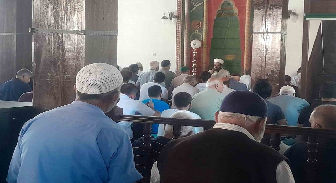 Şehit askerler için Tercanda mevlit okutuldu