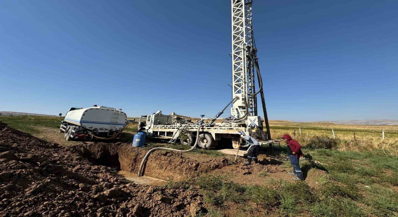 Siirt kırsalına 2 yılda 264 projeyle 250 milyon TLlik altyapı yatırımı